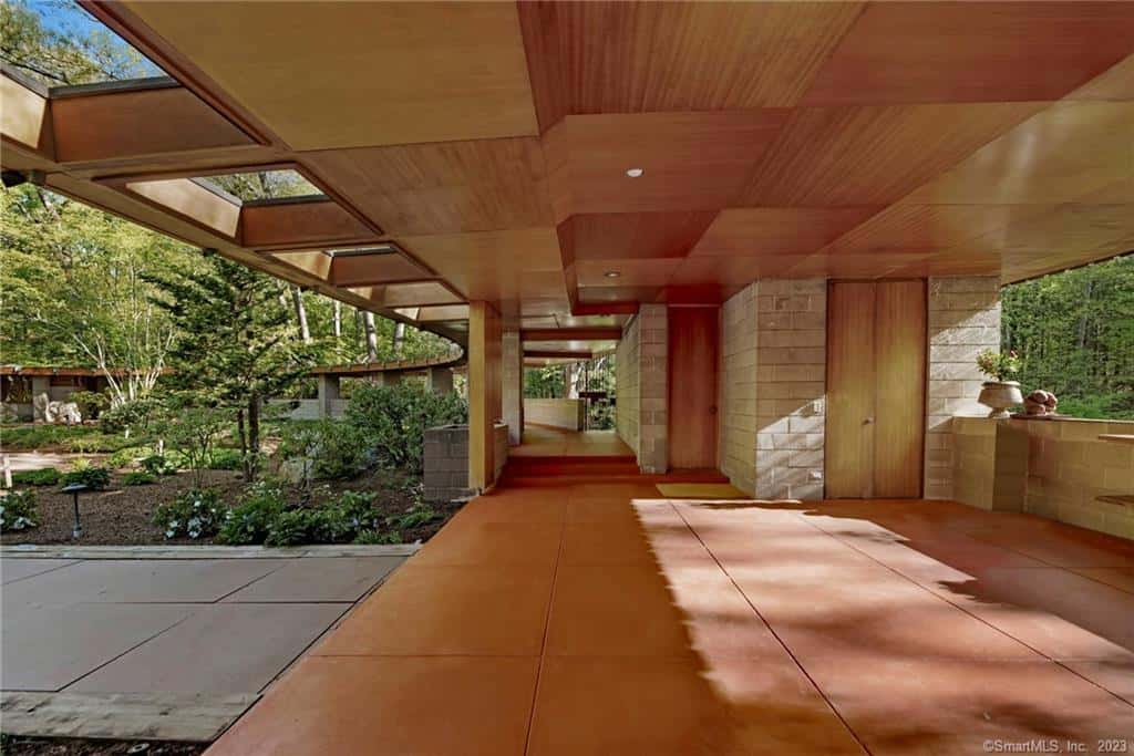 432 Frogtown Road New Canaan CT 06840