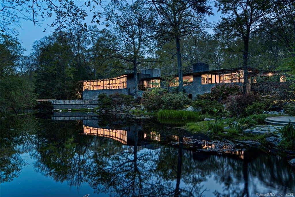 432 Frogtown Road New Canaan CT 06840
