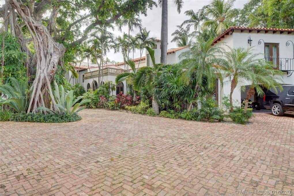 2050 N Bay Road Miami Beach FL 33140