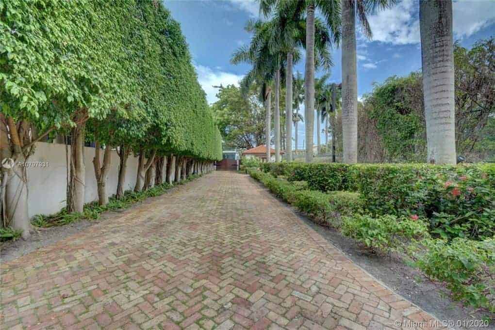 2050 N Bay Road Miami Beach FL 33140