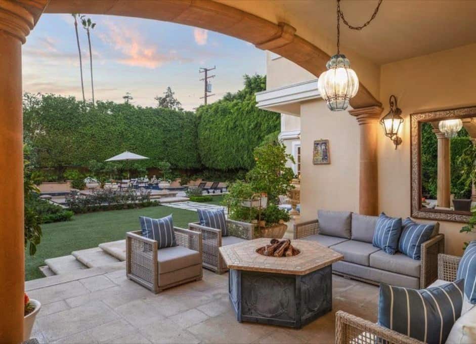 707 N Hillcrest Road Beverly Hills CA 90210