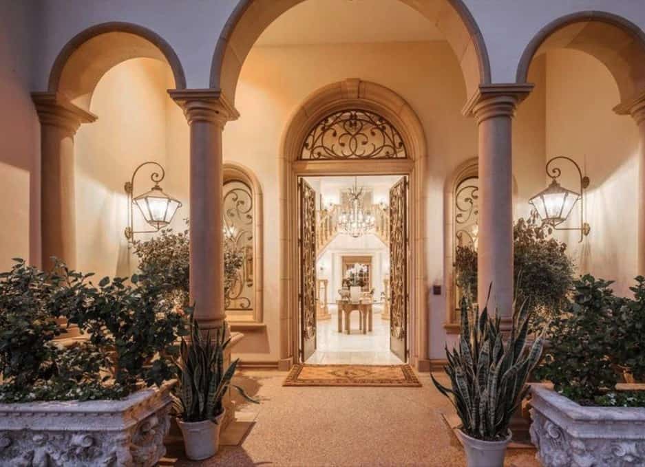 707 N Hillcrest Road Beverly Hills CA 90210