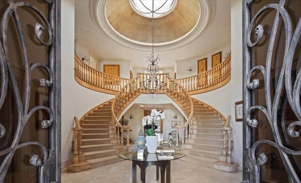 707 N Hillcrest Road Beverly Hills CA 90210