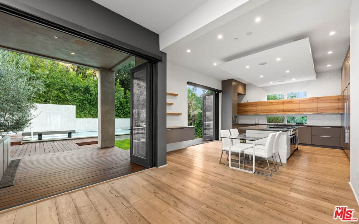 1862 Laurel Canyon Boulevard Los Angeles CA 90046