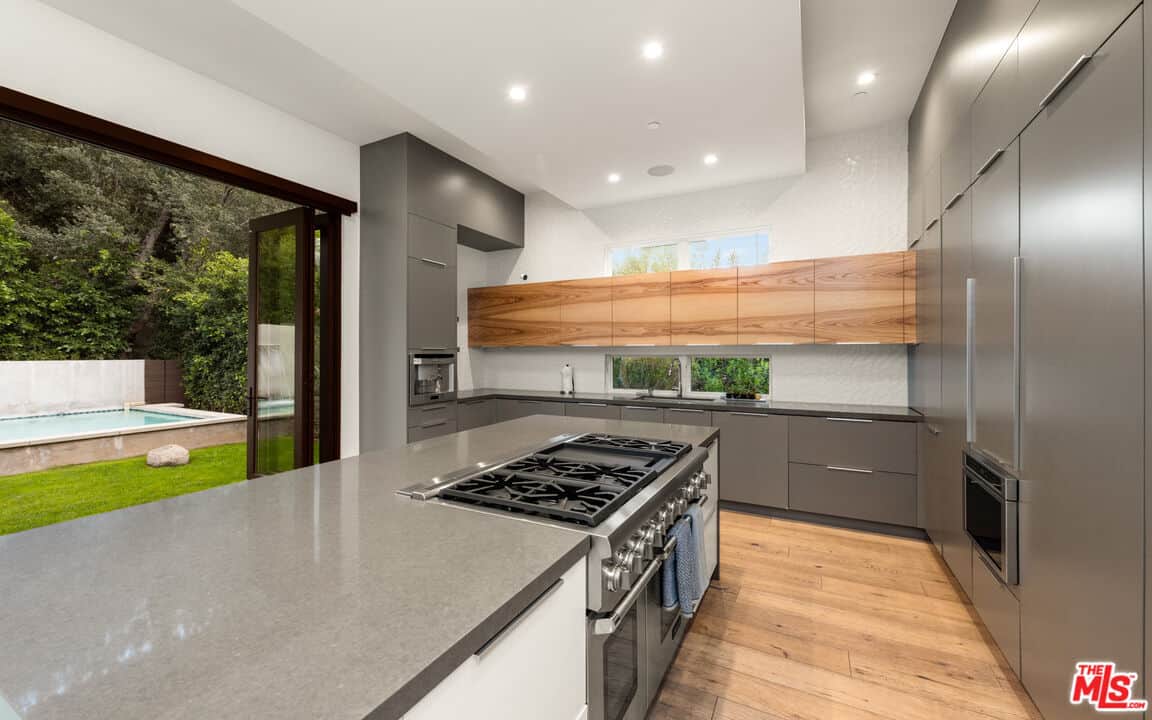 1862 Laurel Canyon Boulevard Los Angeles CA 90046