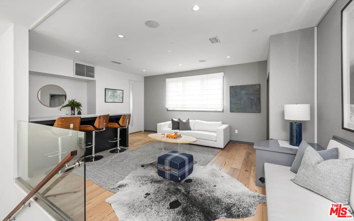 1862 Laurel Canyon Boulevard Los Angeles CA 90046