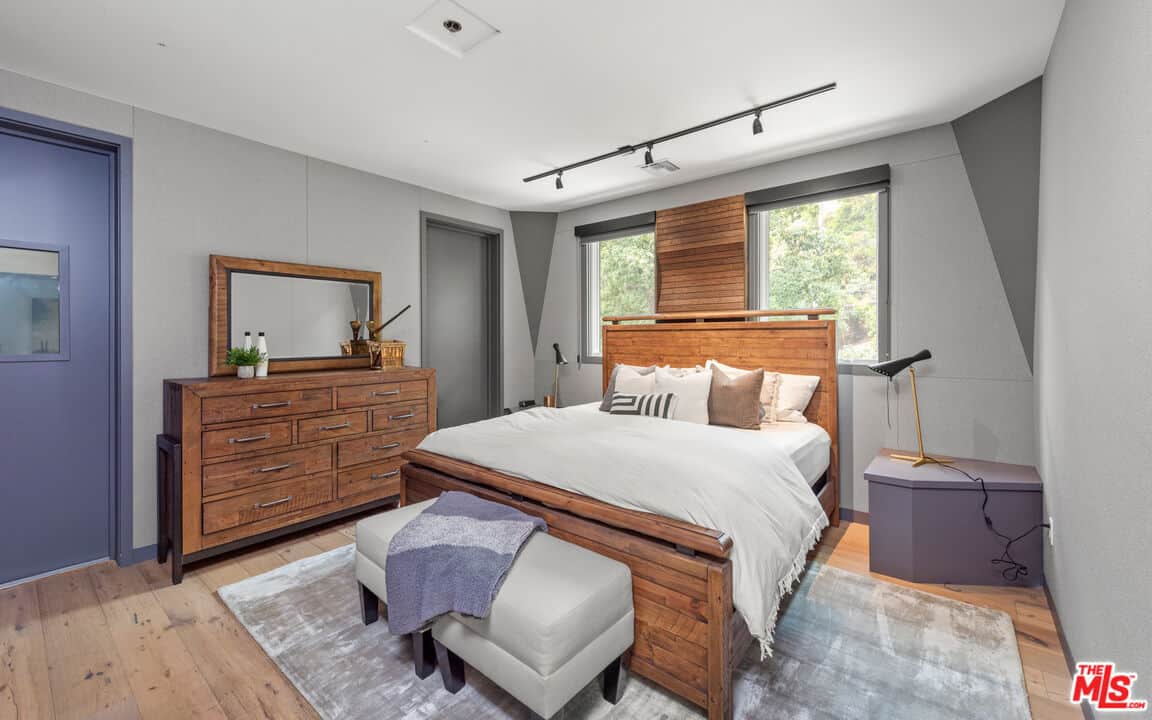 1862 Laurel Canyon Boulevard Los Angeles CA 90046