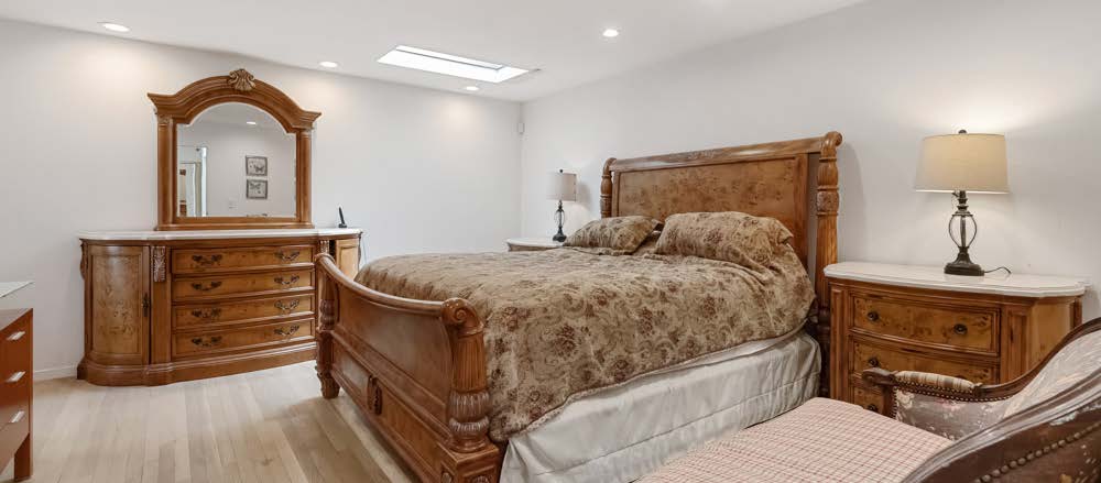 335 S Van Ness Avenue San Francisco CA 94103