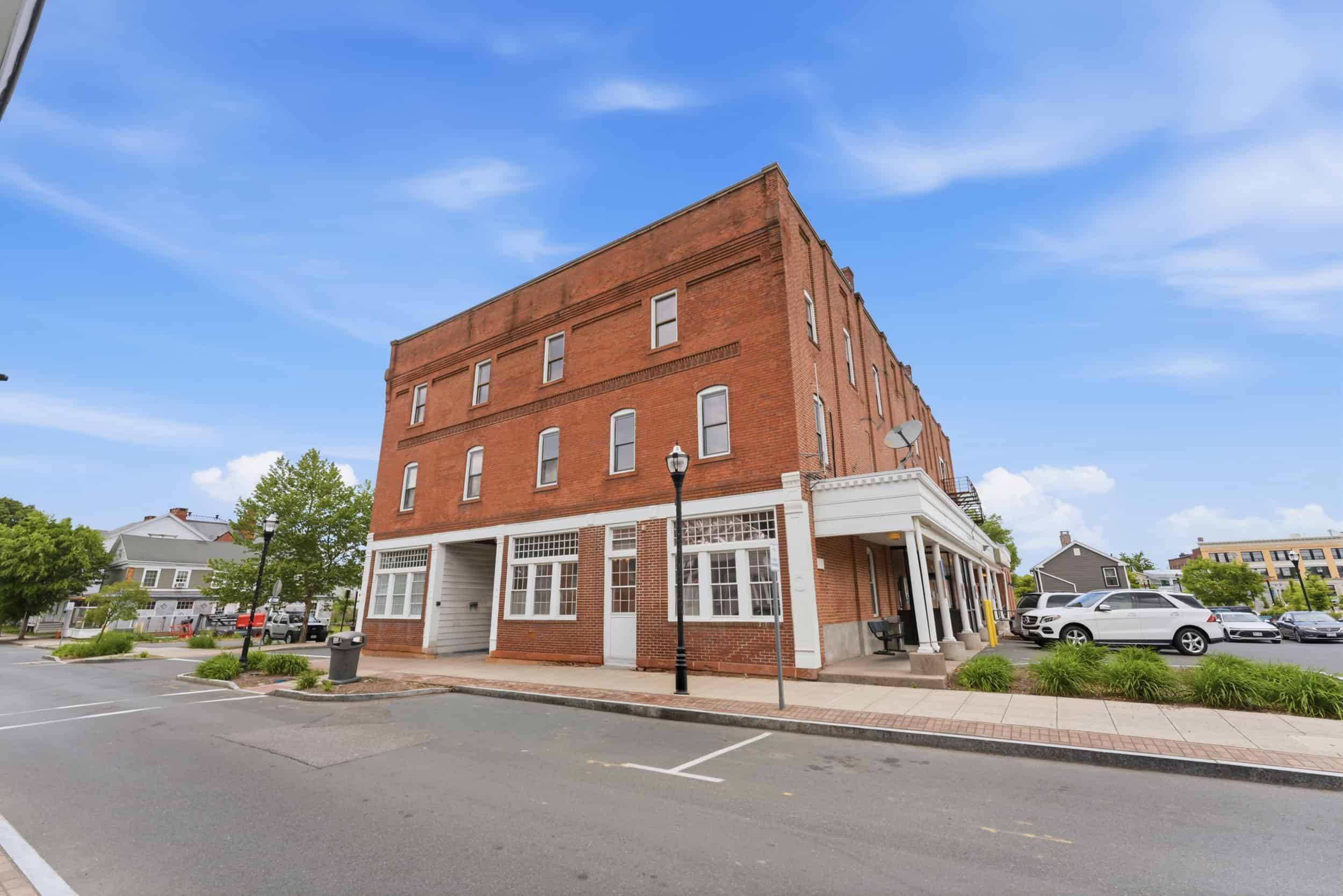 29 School Street Westfield MA 01085