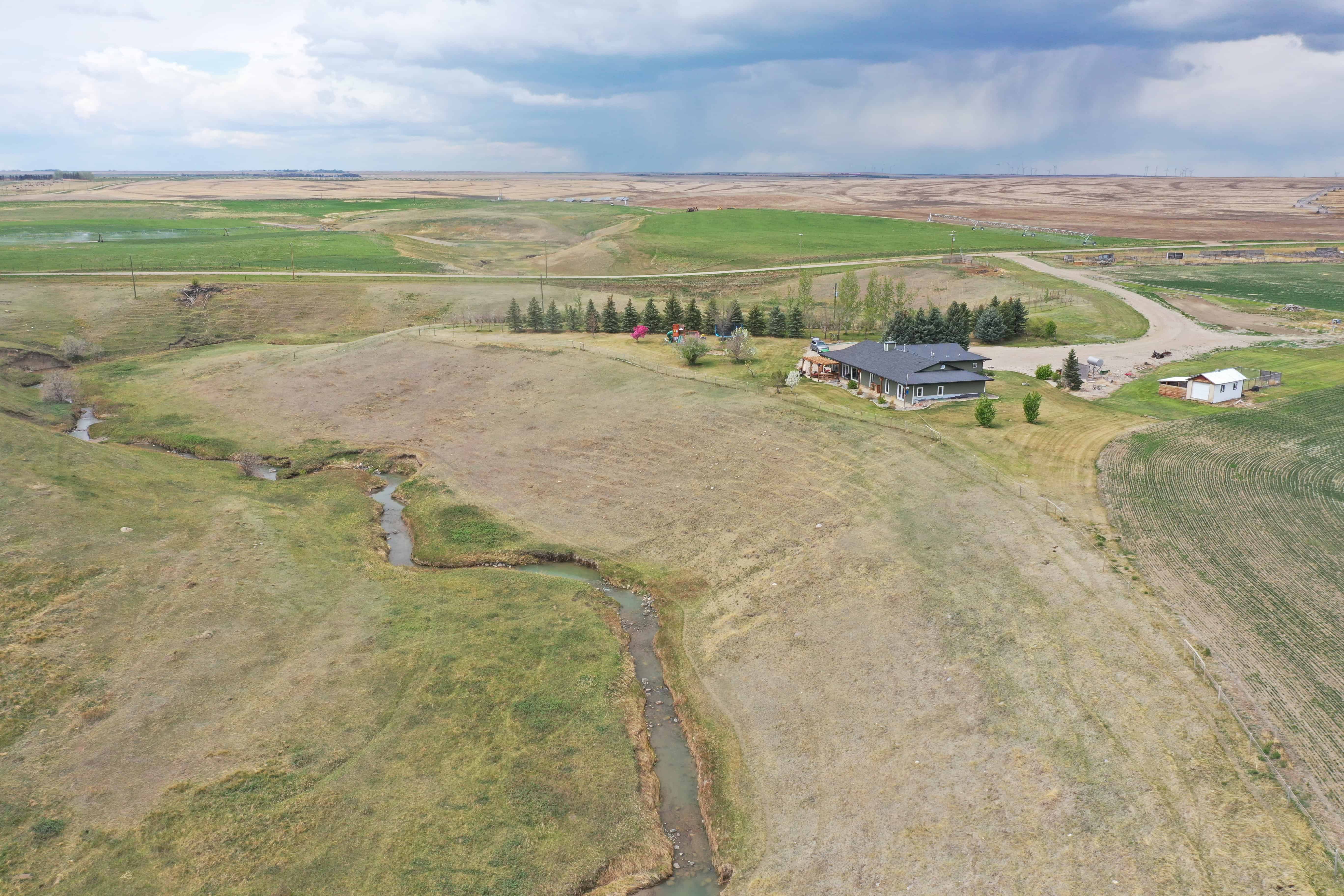 Rr 214, County Of Lethbridge SW 1/4- 28-12-21-w4 Picture Butte AB