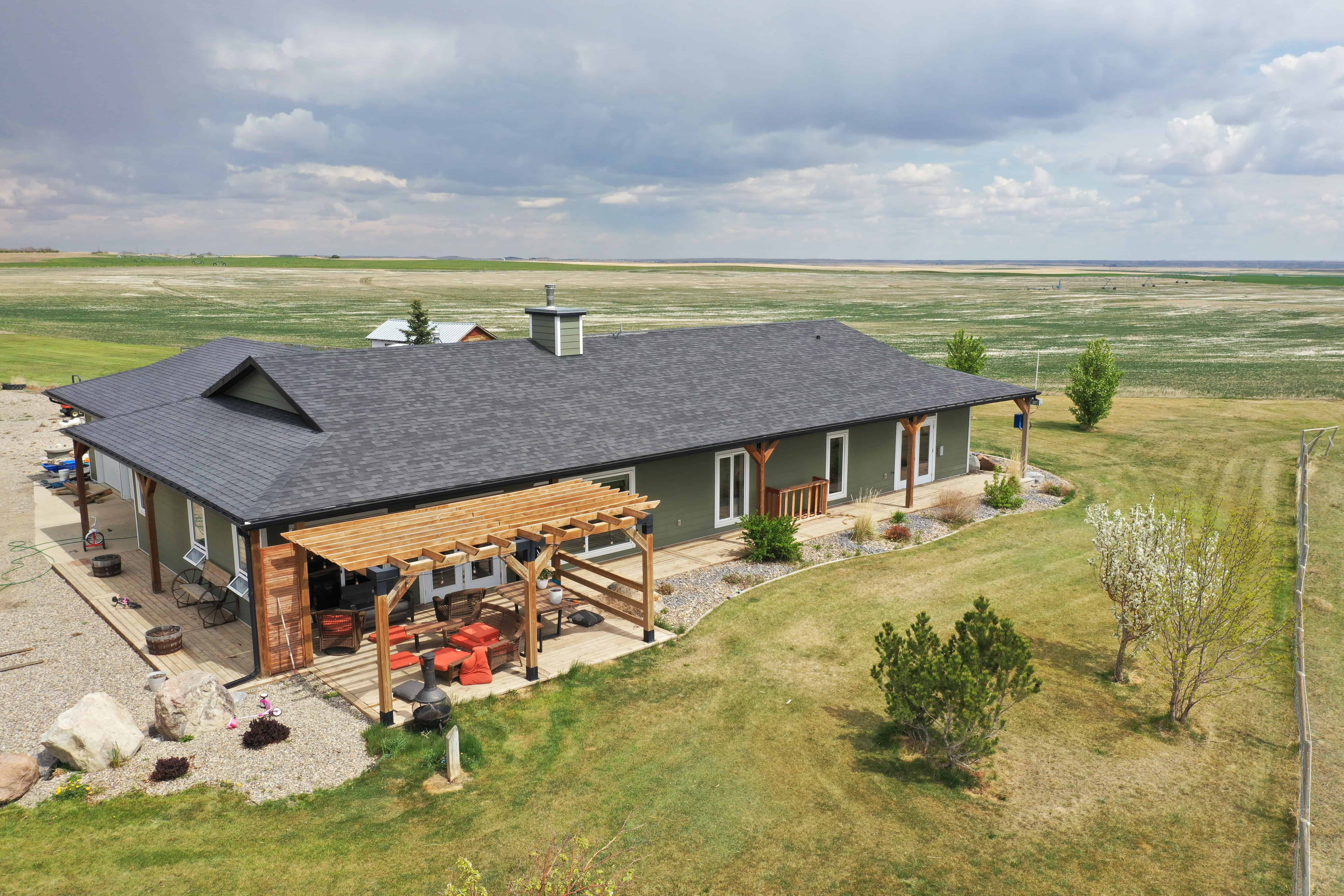 Rr 214, County Of Lethbridge SW 1/4- 28-12-21-w4 Picture Butte AB