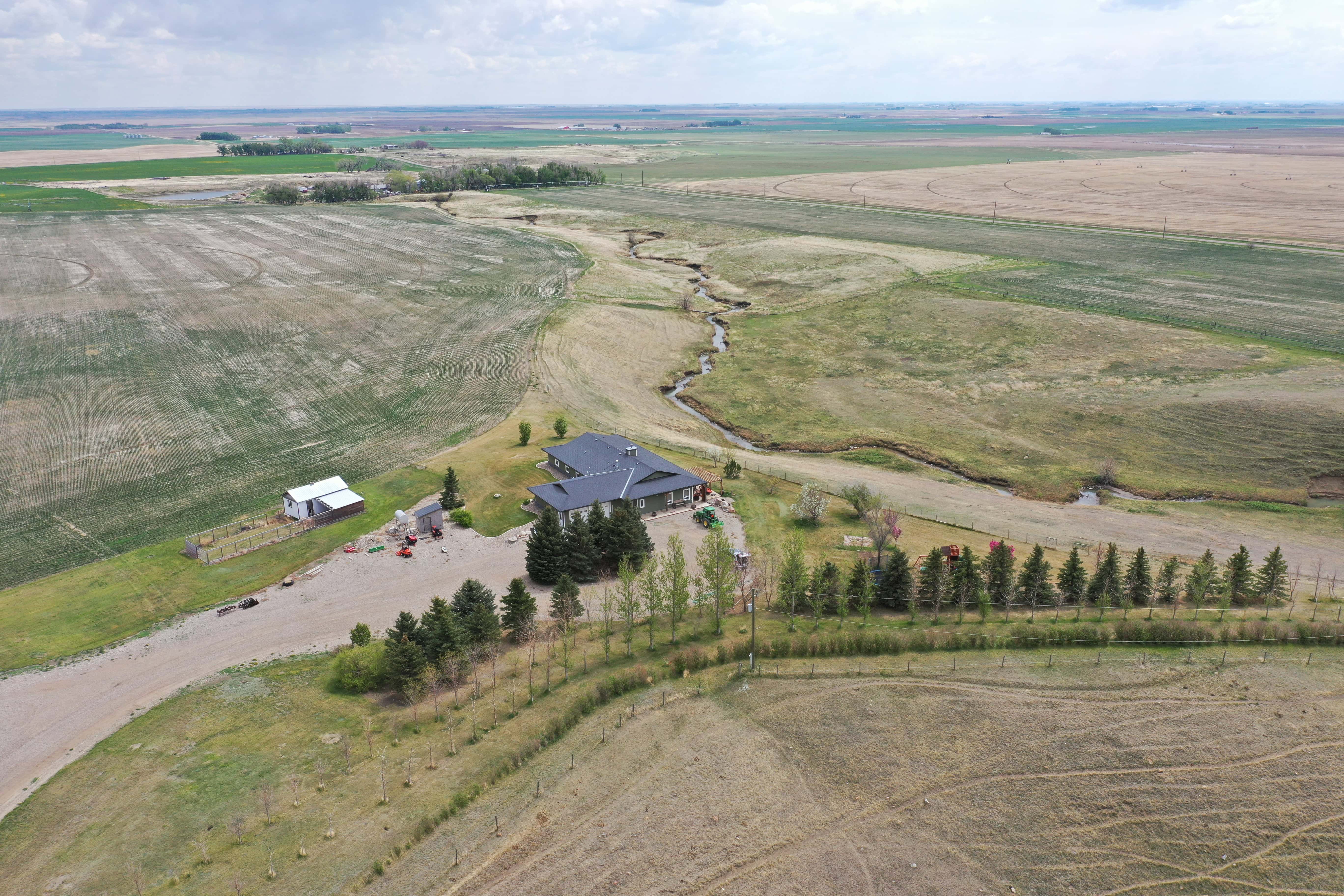 Rr 214, County Of Lethbridge SW 1/4- 28-12-21-w4 Picture Butte AB