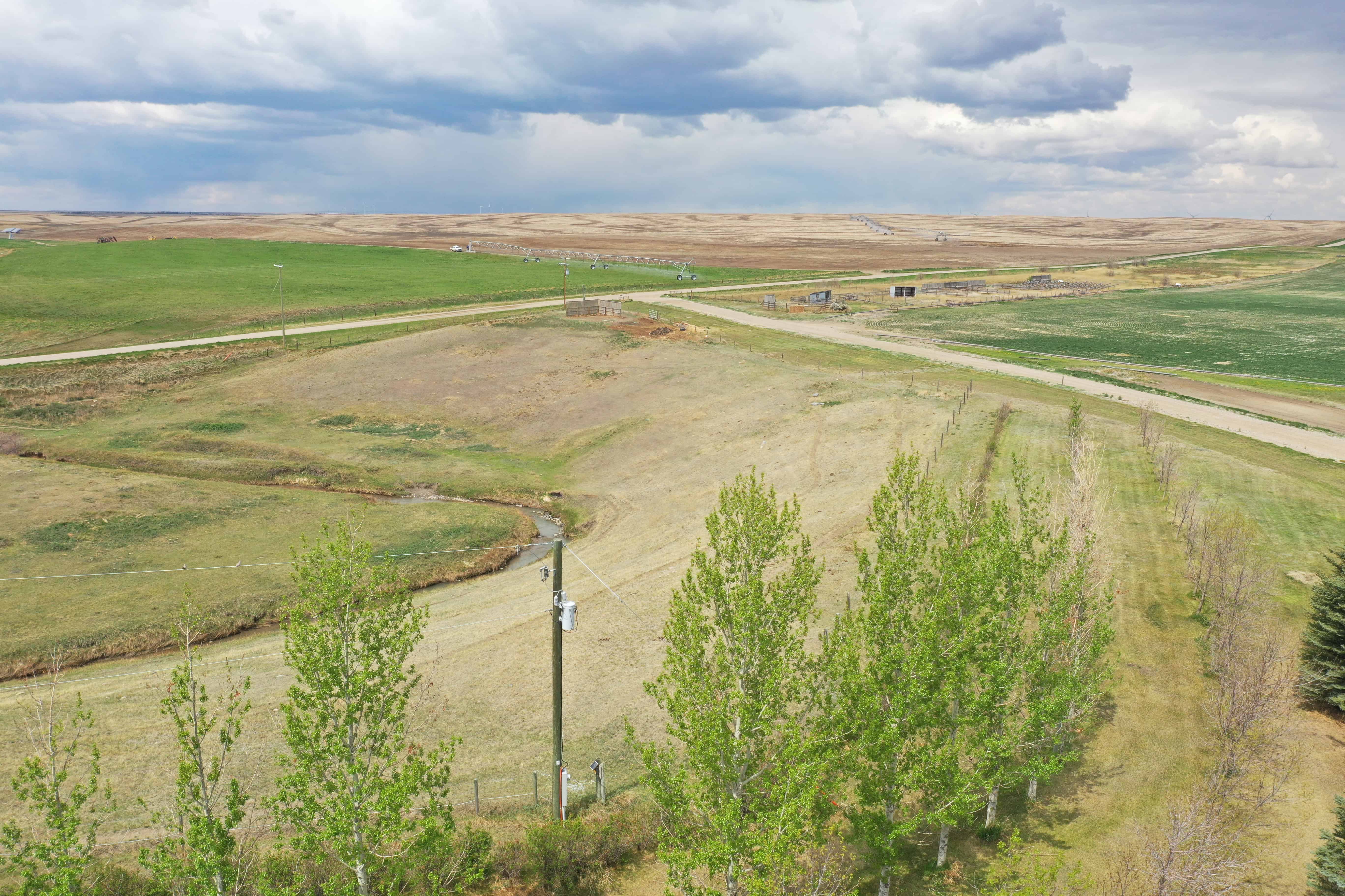 Rr 214, County Of Lethbridge SW 1/4- 28-12-21-w4 Picture Butte AB