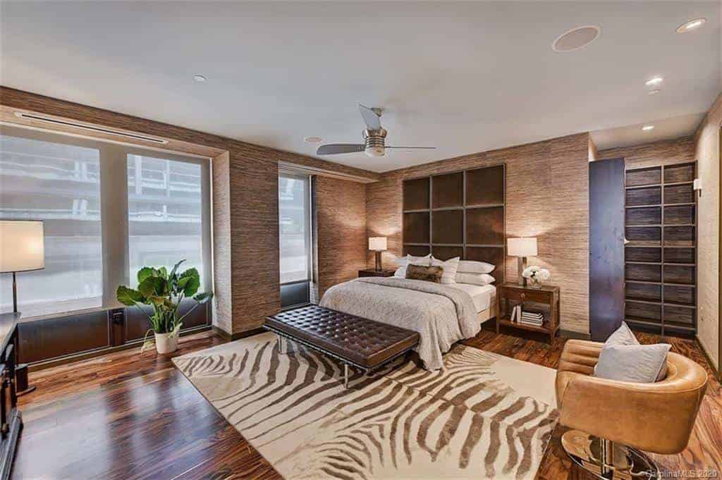 139 S Tryon Street Apt 5b Charlotte NC 28202