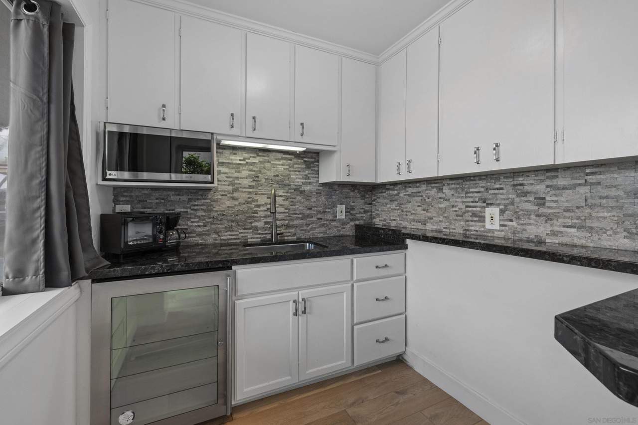 1624 Torrey Pines Road La Jolla CA 92037