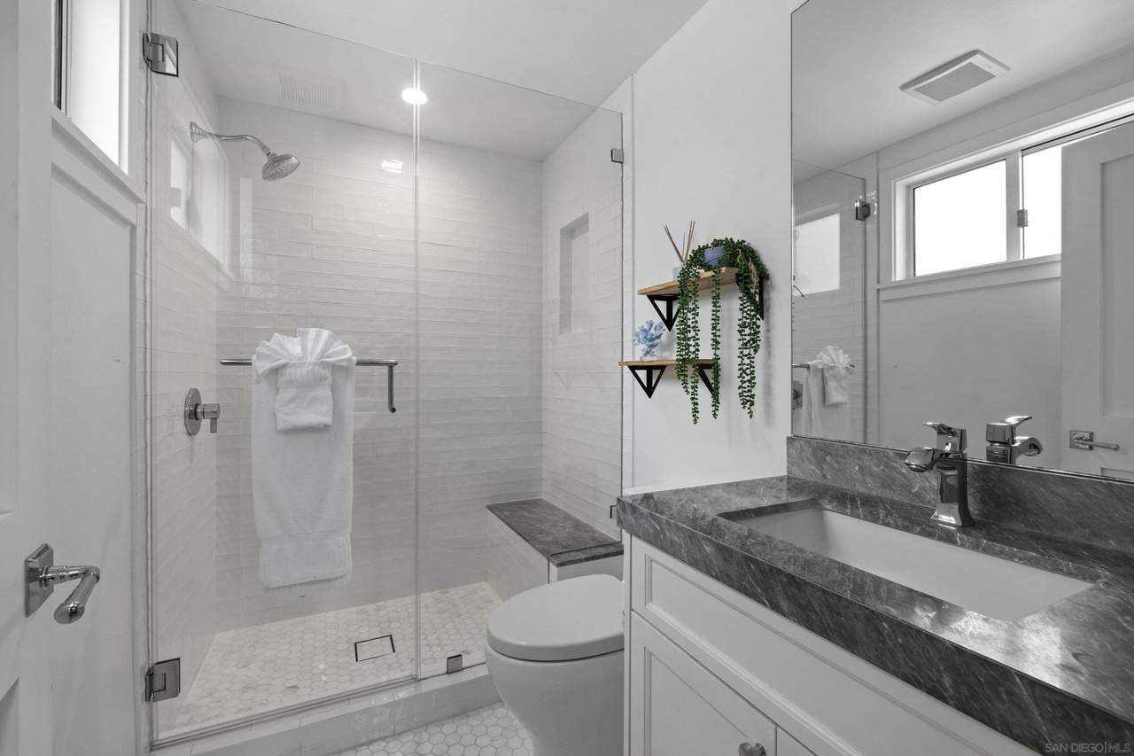 1624 Torrey Pines Road La Jolla CA 92037