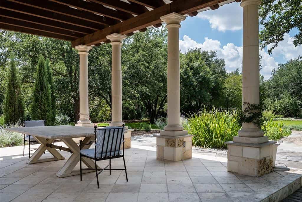 5020 Elm Hollow Drive Dallas TX 75229