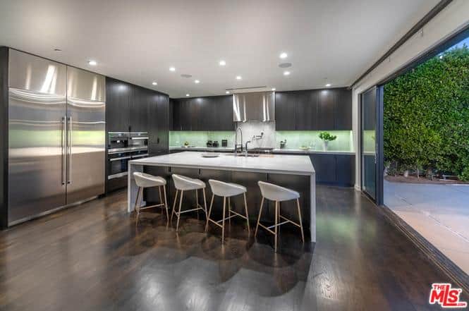 2187 Summitridge Drive Beverly Hills CA 90210