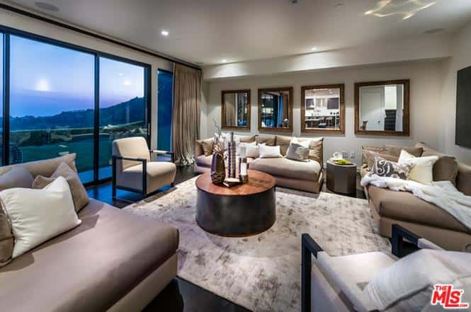 2187 Summitridge Drive Beverly Hills CA 90210