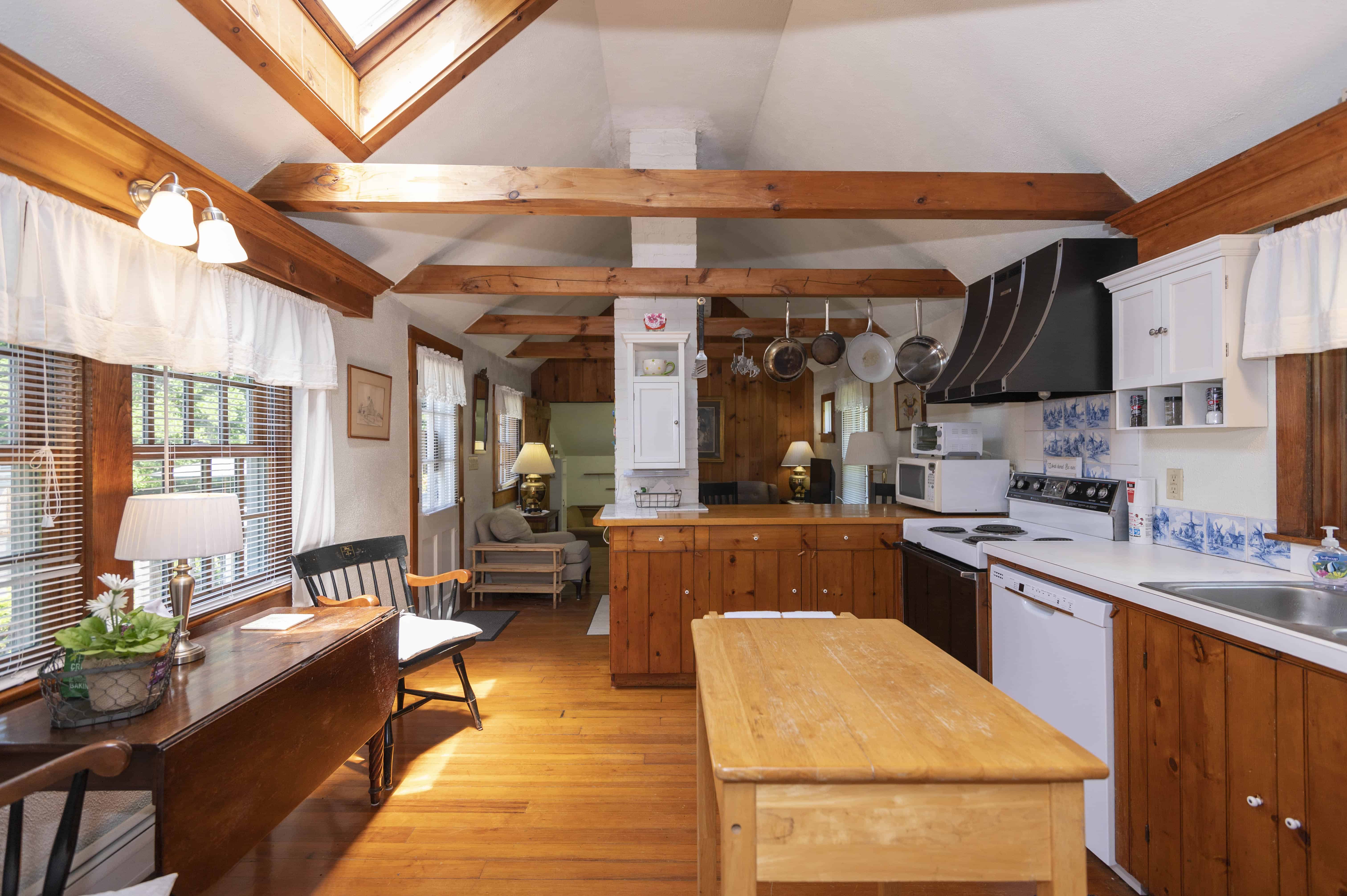 West Falmouth MA 02574