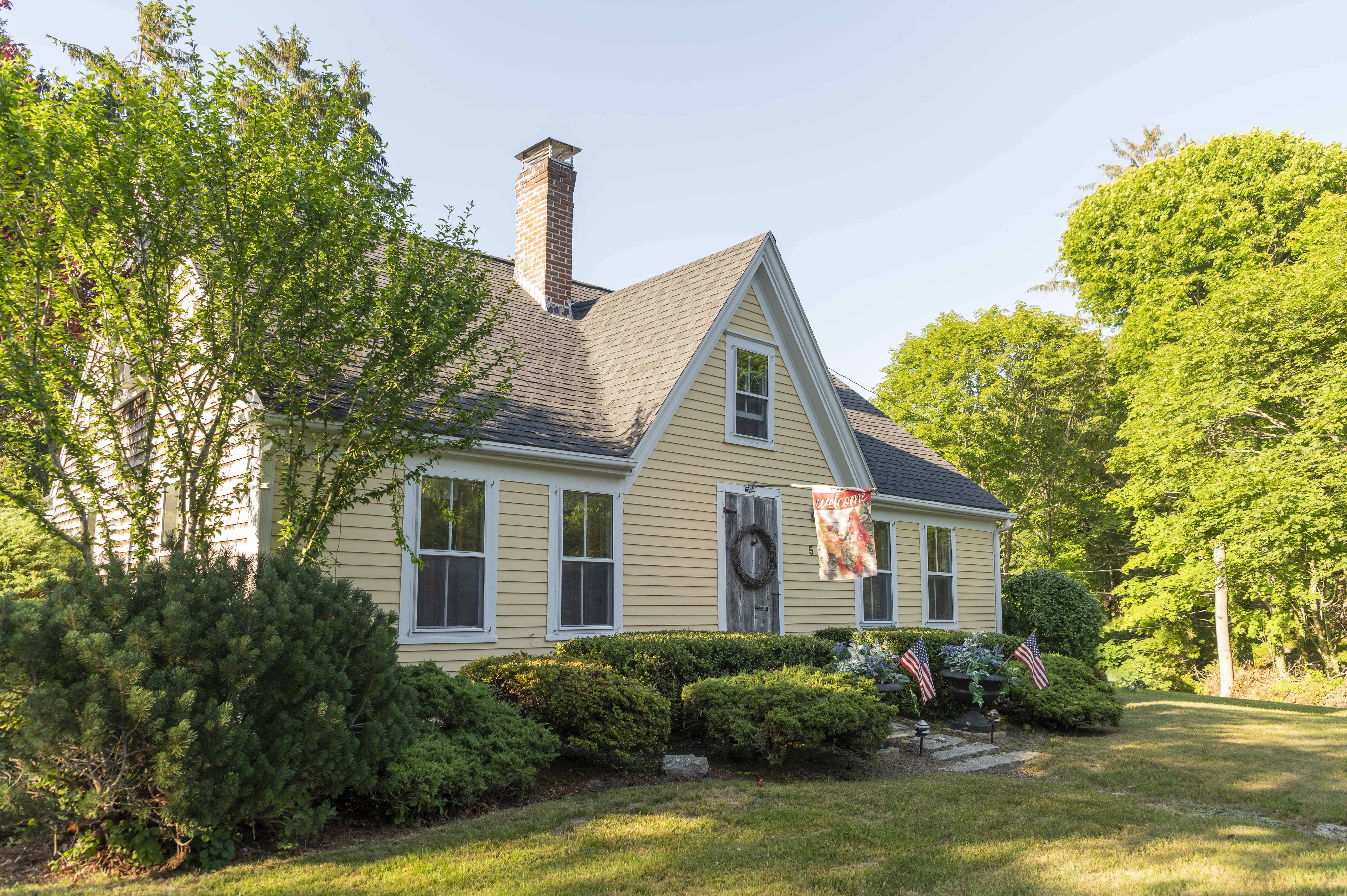 5 Chase Road West Falmouth MA 02574