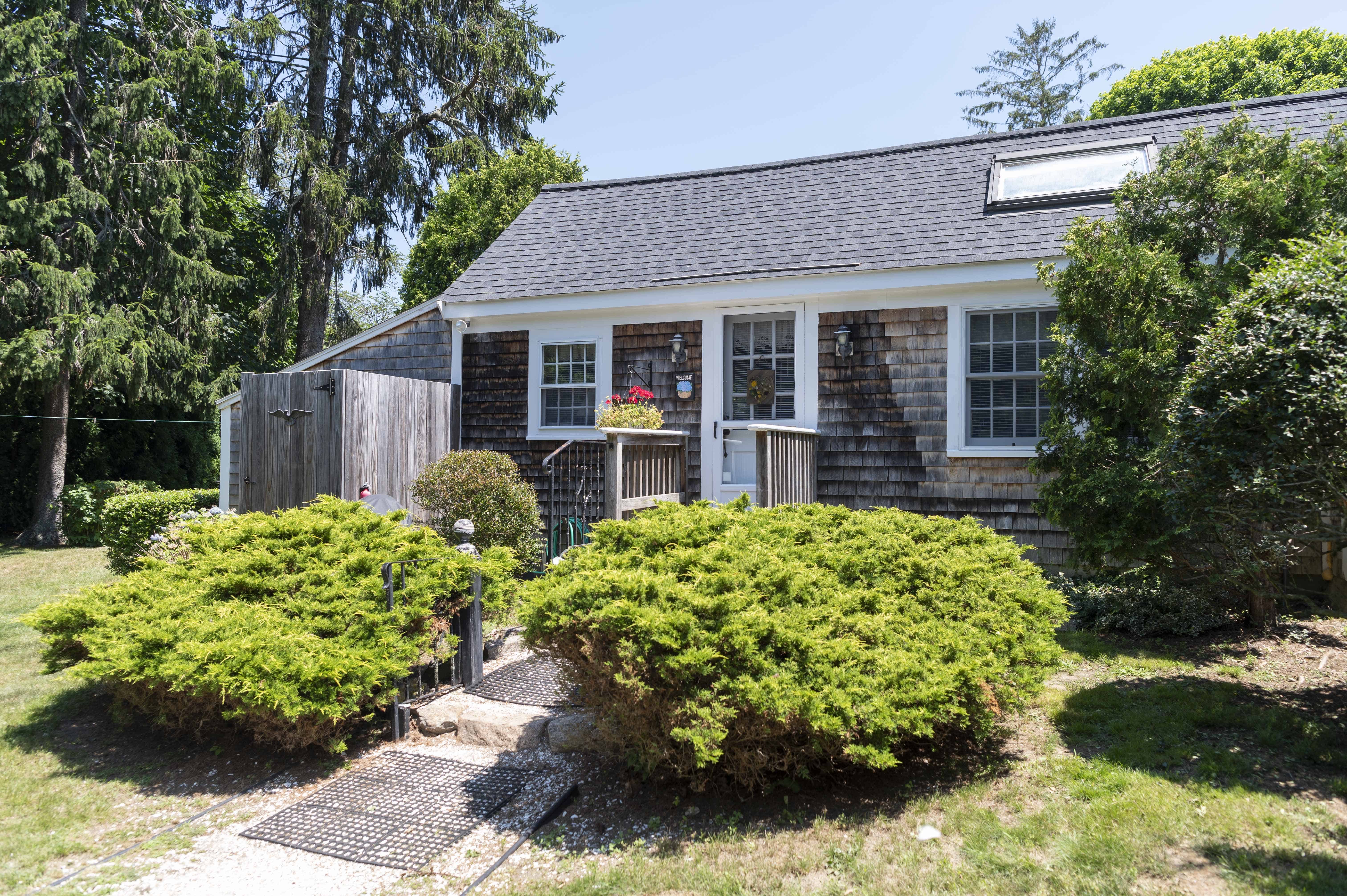 West Falmouth MA 02574