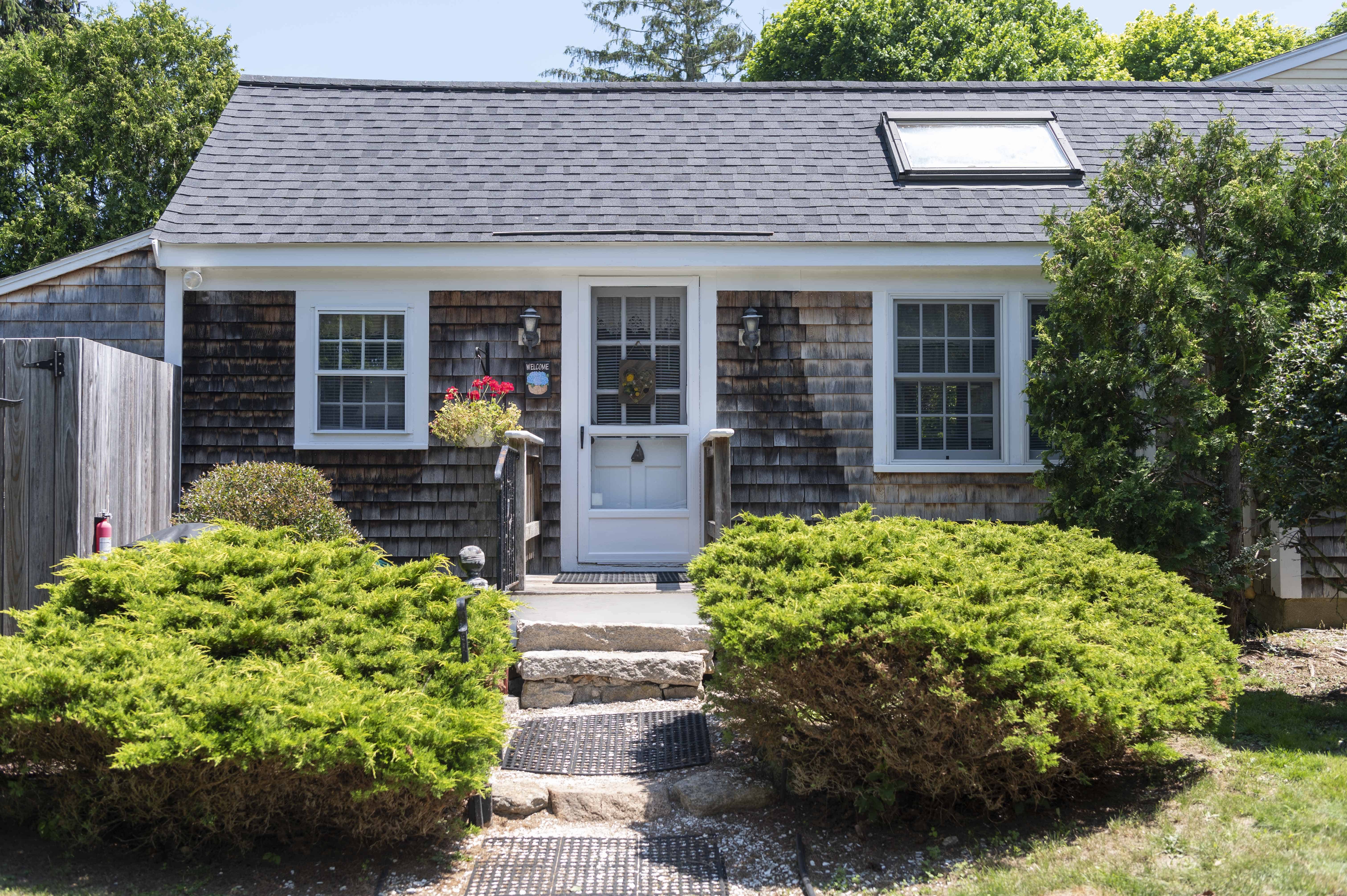 West Falmouth MA 02574