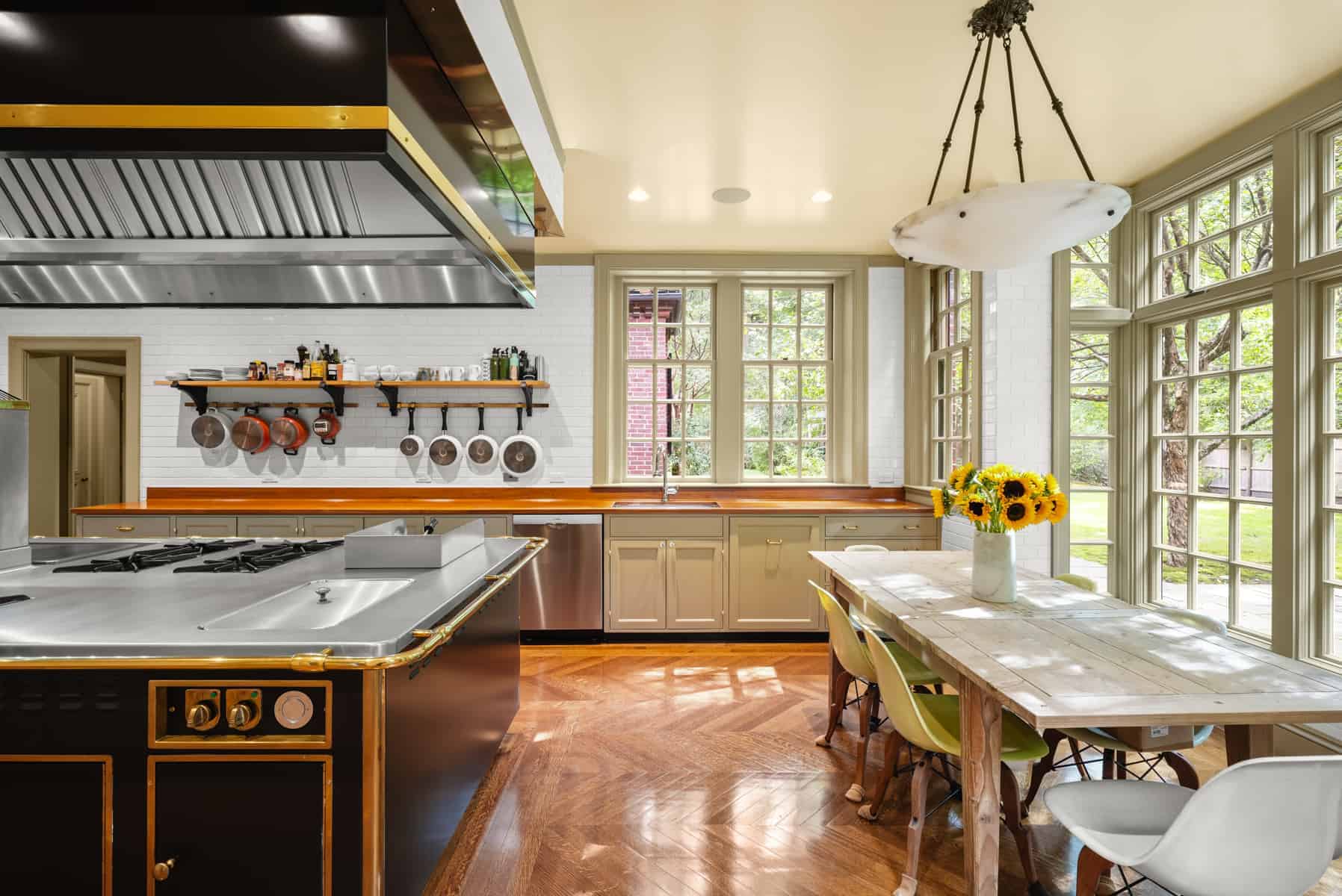 333 Lee Street, Brookline, MA 02445