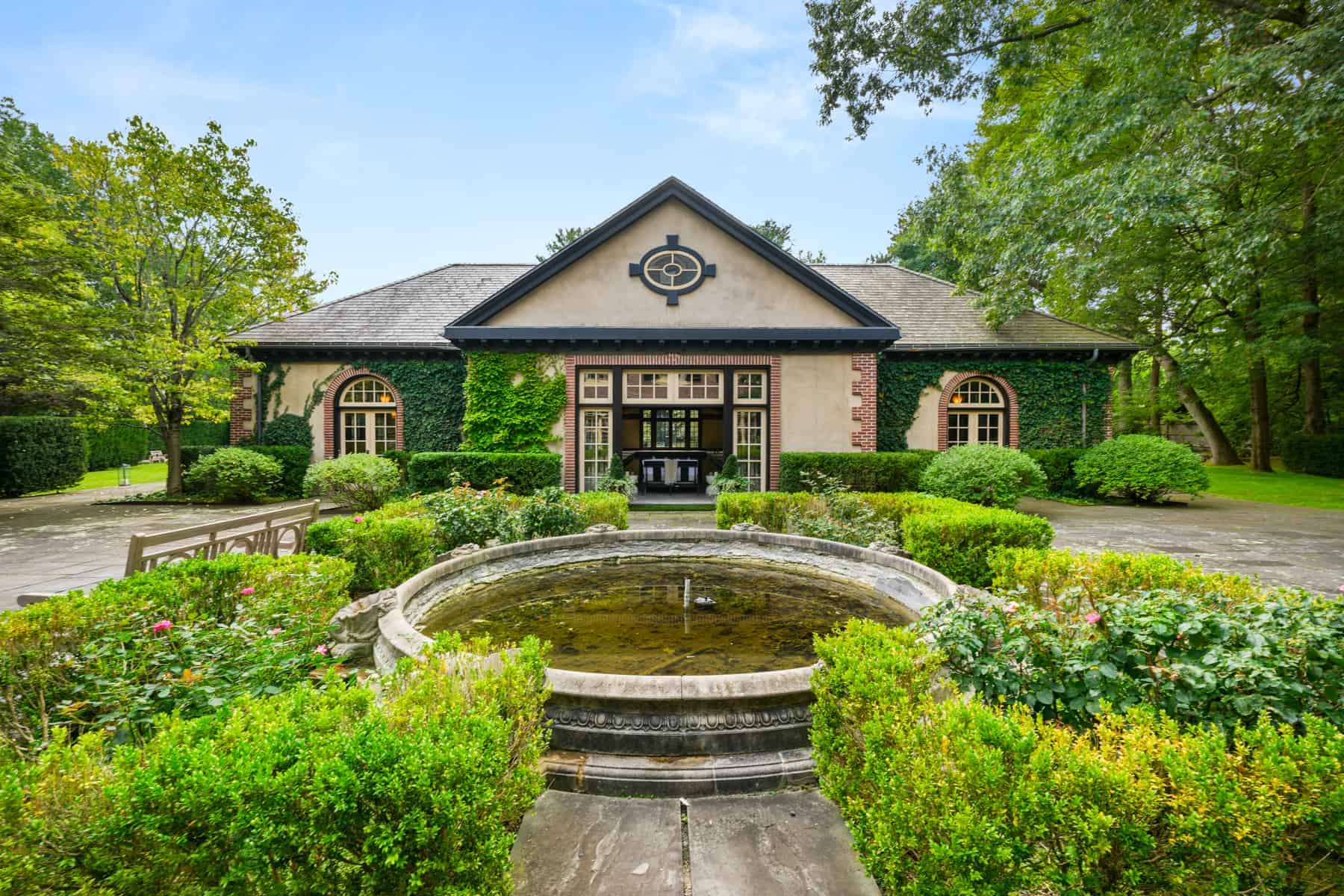 333 Lee Street, Brookline, MA 02445