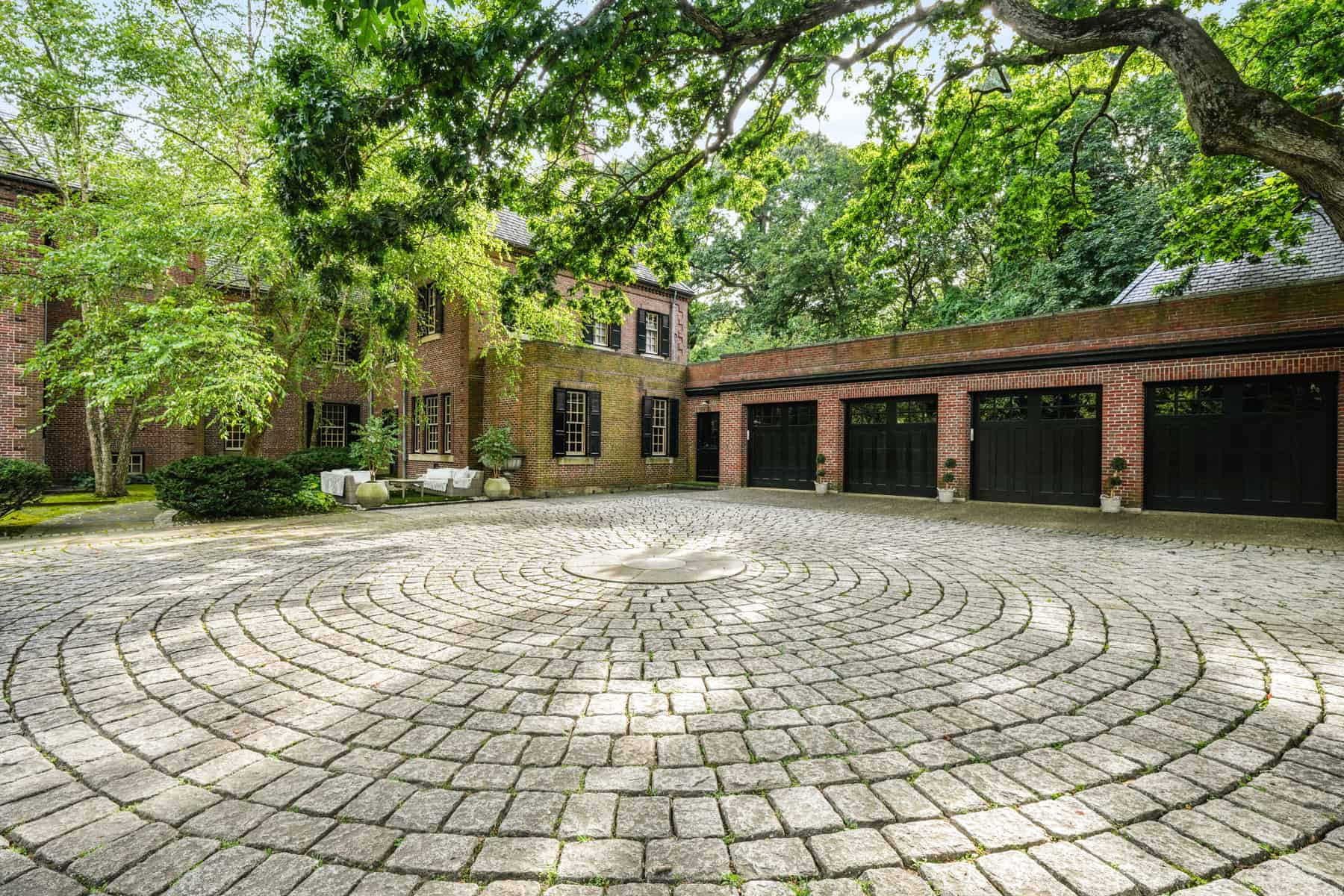 333 Lee Street, Brookline, MA 02445