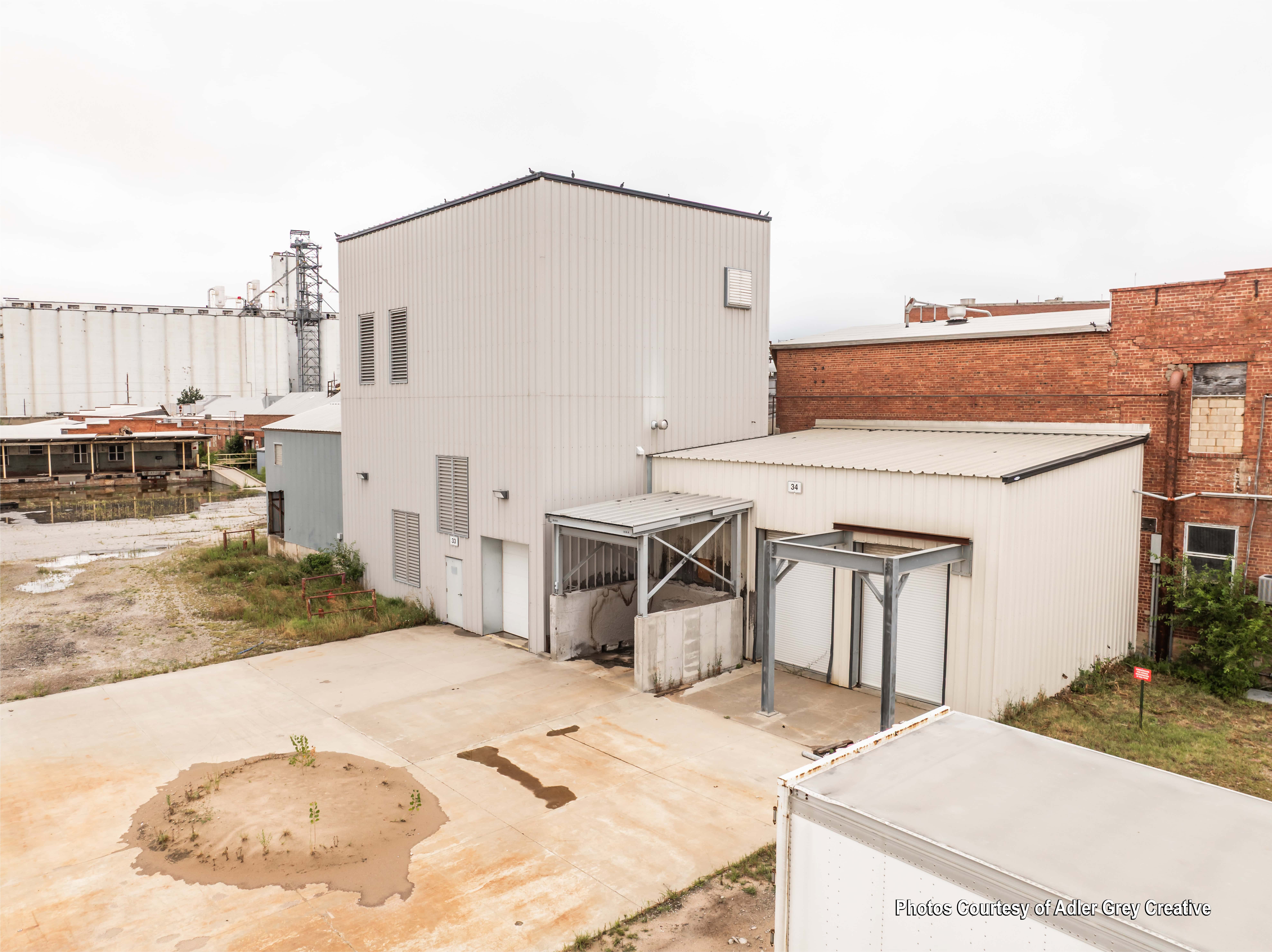 100 S Halstead Hutchinson KS 67501