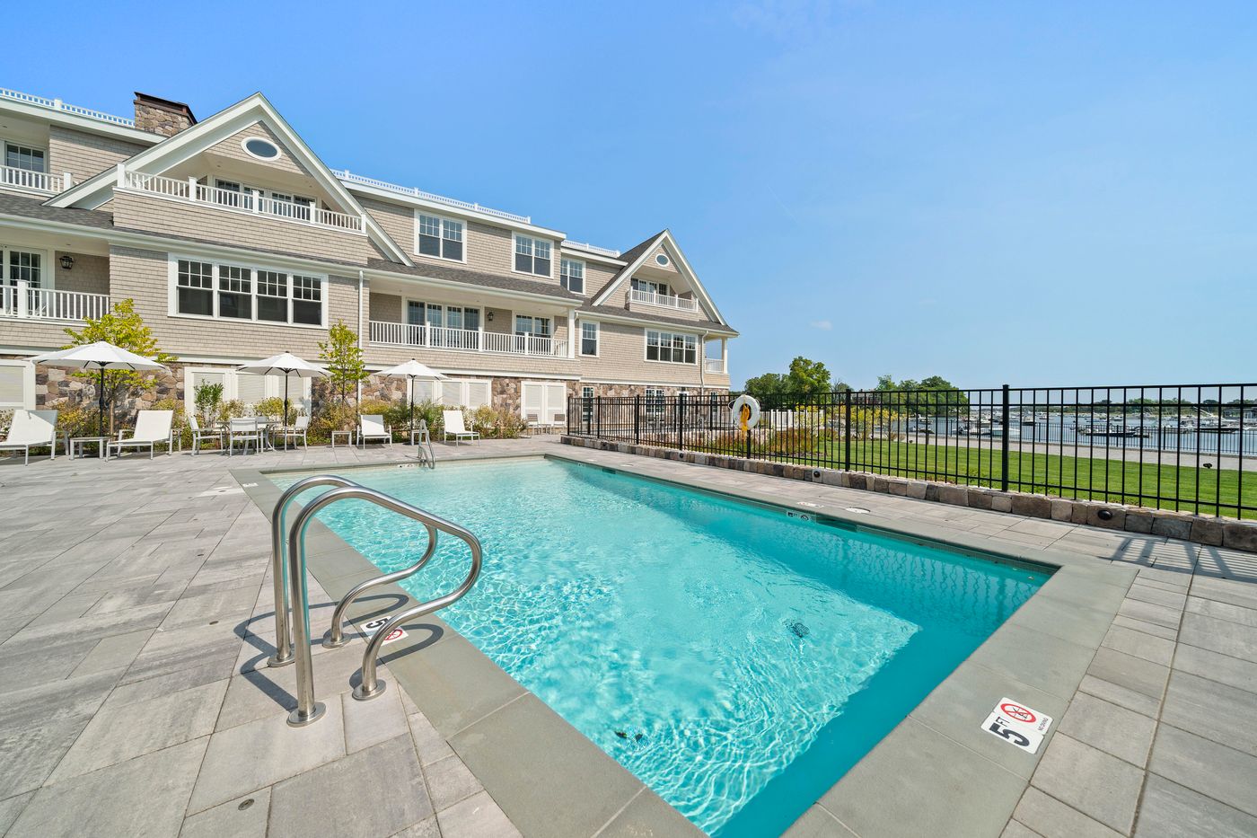 124 Elm Street Cohasset MA 02025