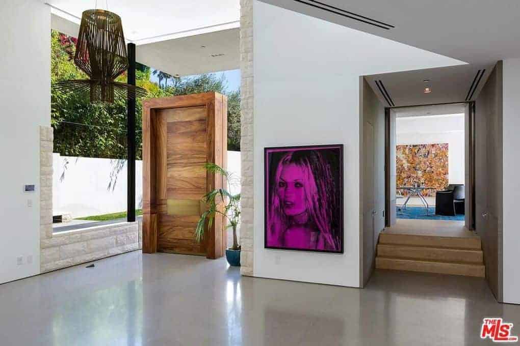 9133 Oriole Way Los Angeles CA 90069