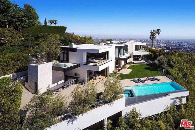 9133 Oriole Way Los Angeles CA 90069