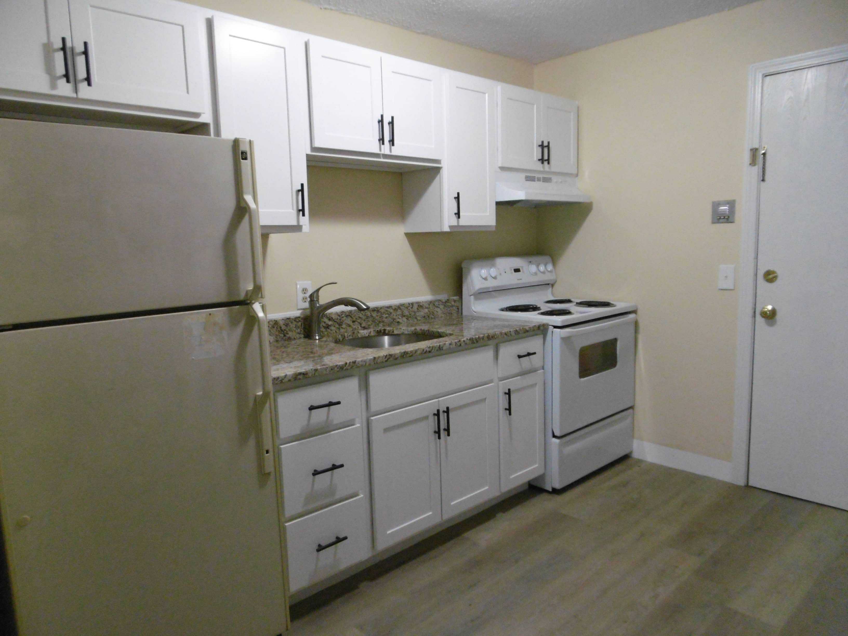 115 Mammoth Road, Manchester NH X57170301 Peloquin Realty