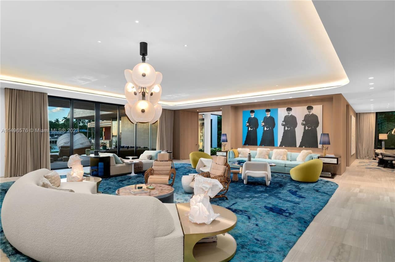 6440 N Bay Road Miami Beach FL 33141