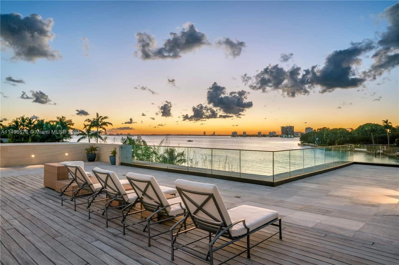 6440 N Bay Road Miami Beach FL 33141