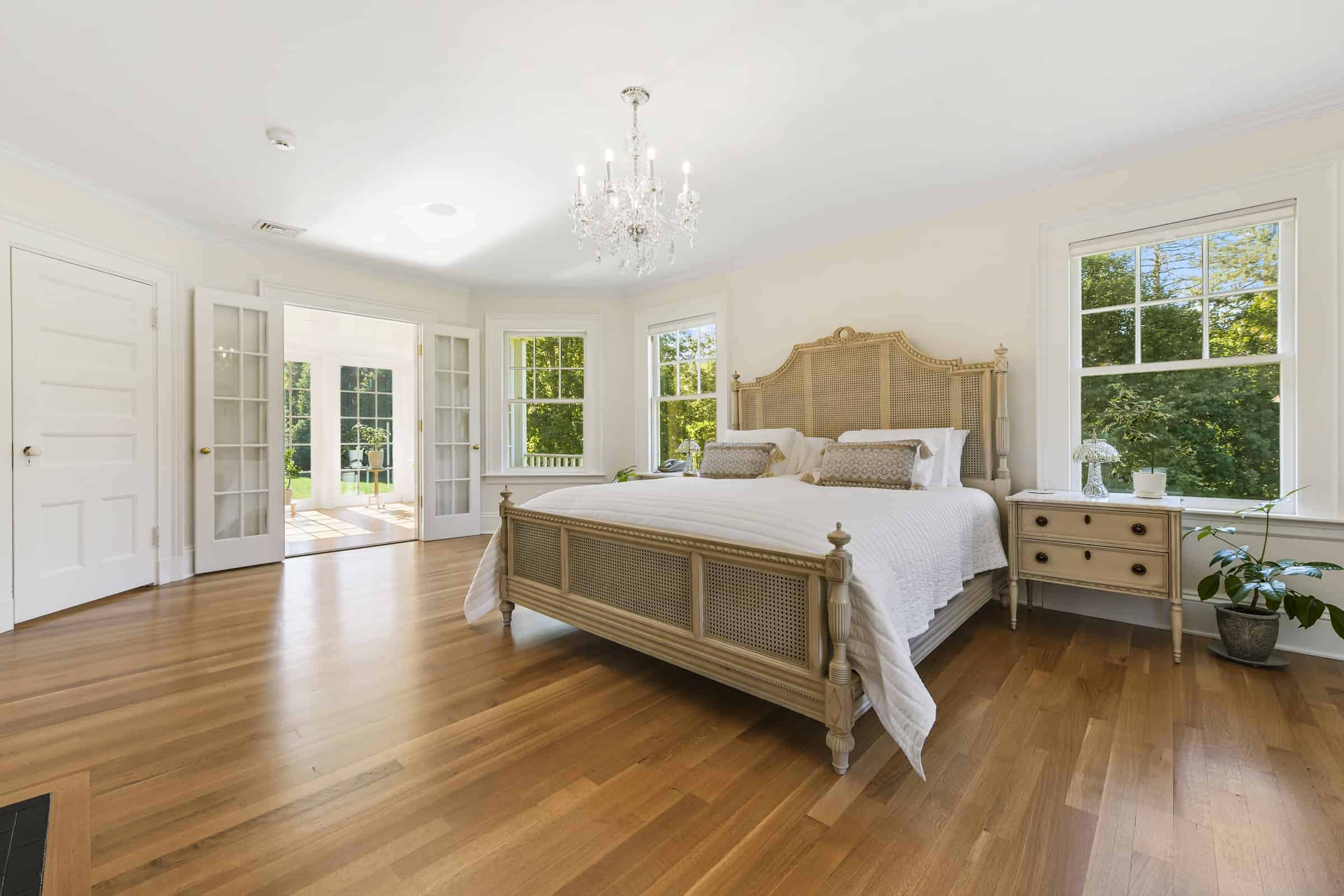 1452 Canton Avenue, Milton, MA 02186