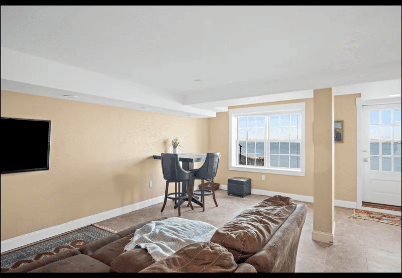 20 Bay View Avenue Quincy MA