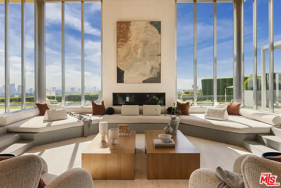 1261 Angelo Drive Beverly Hills CA 90210