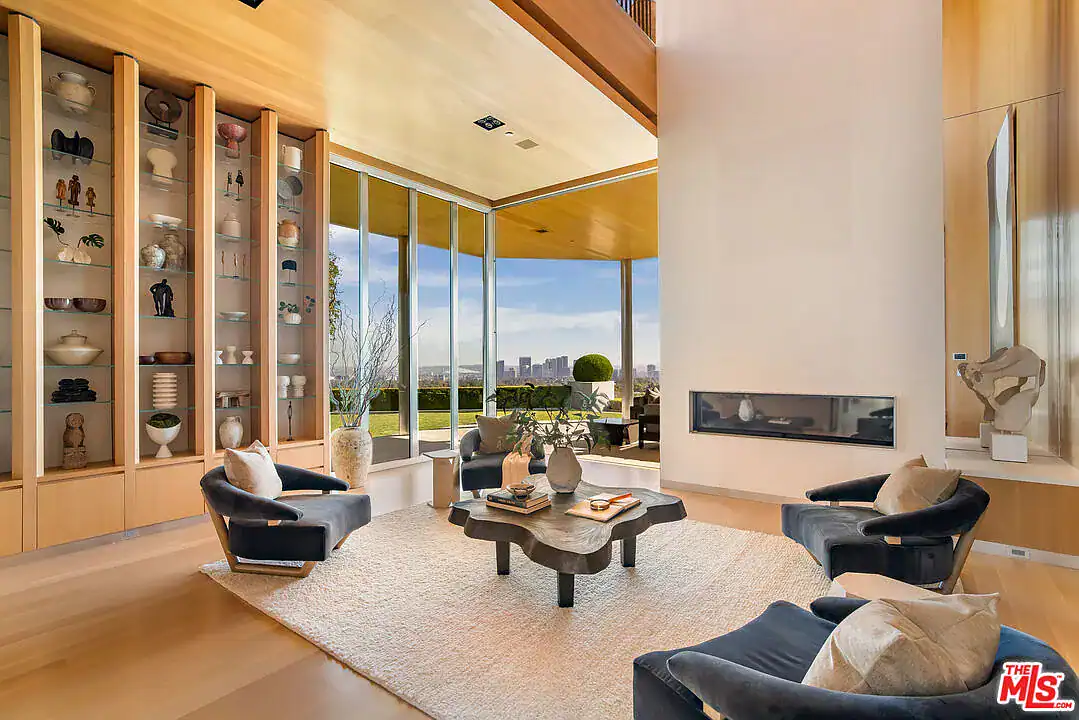 1261 Angelo Drive Beverly Hills CA 90210
