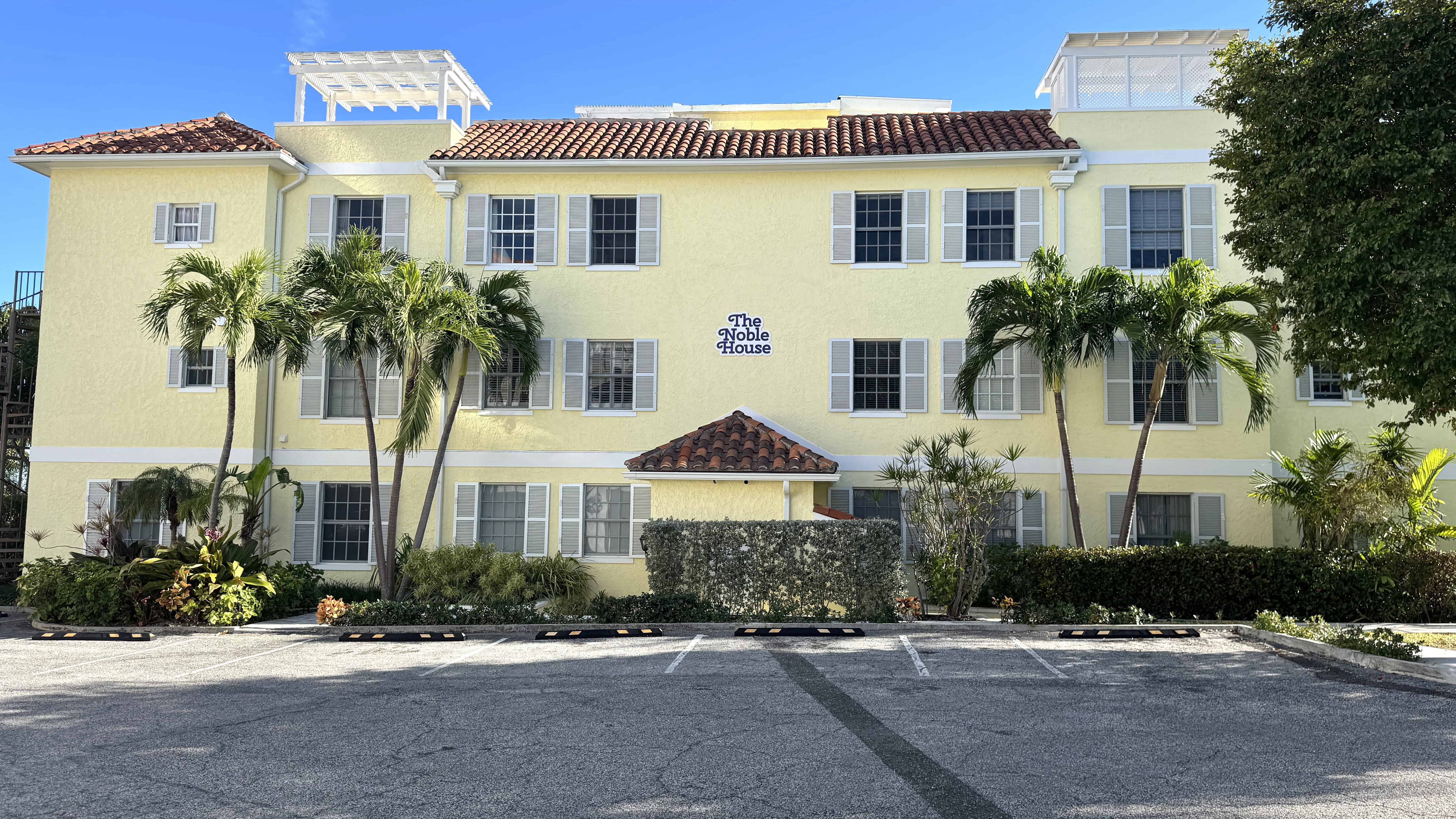 Cloister Drive New Providence Paradise Island BS
