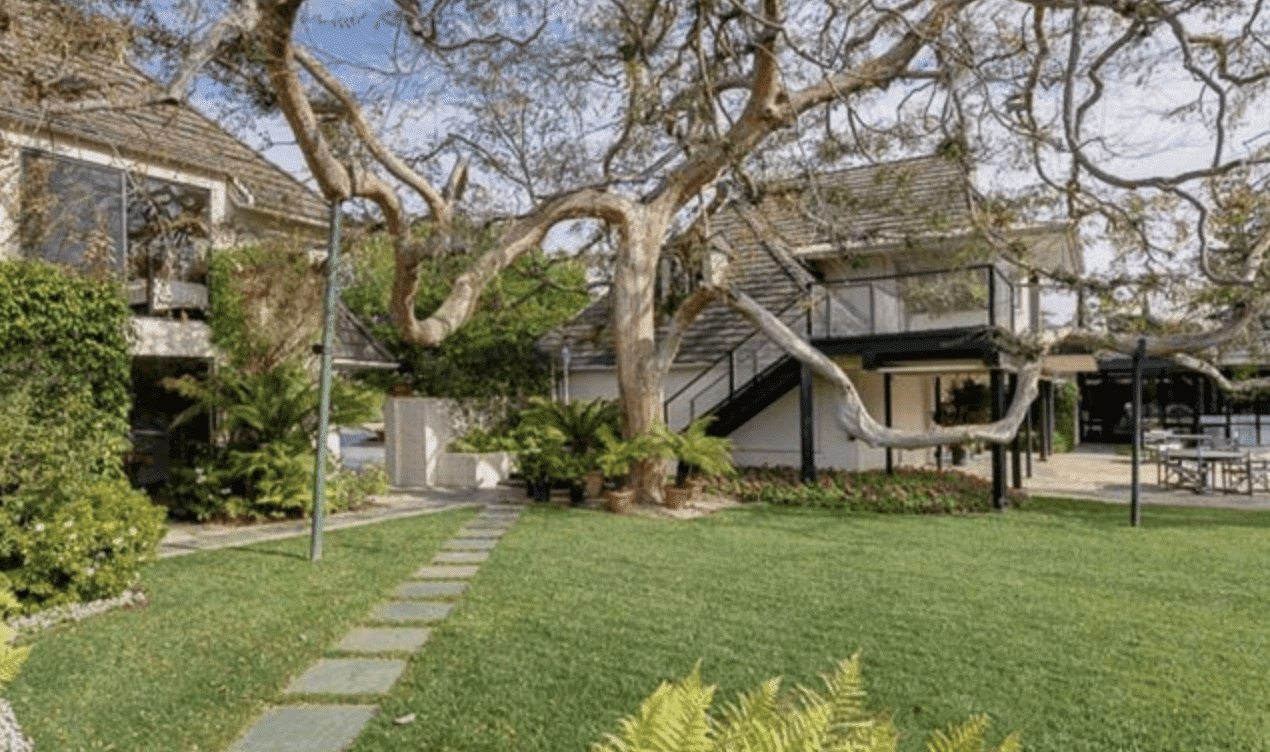 Bob Hope's Former La Estate North Hollywood CA 91602