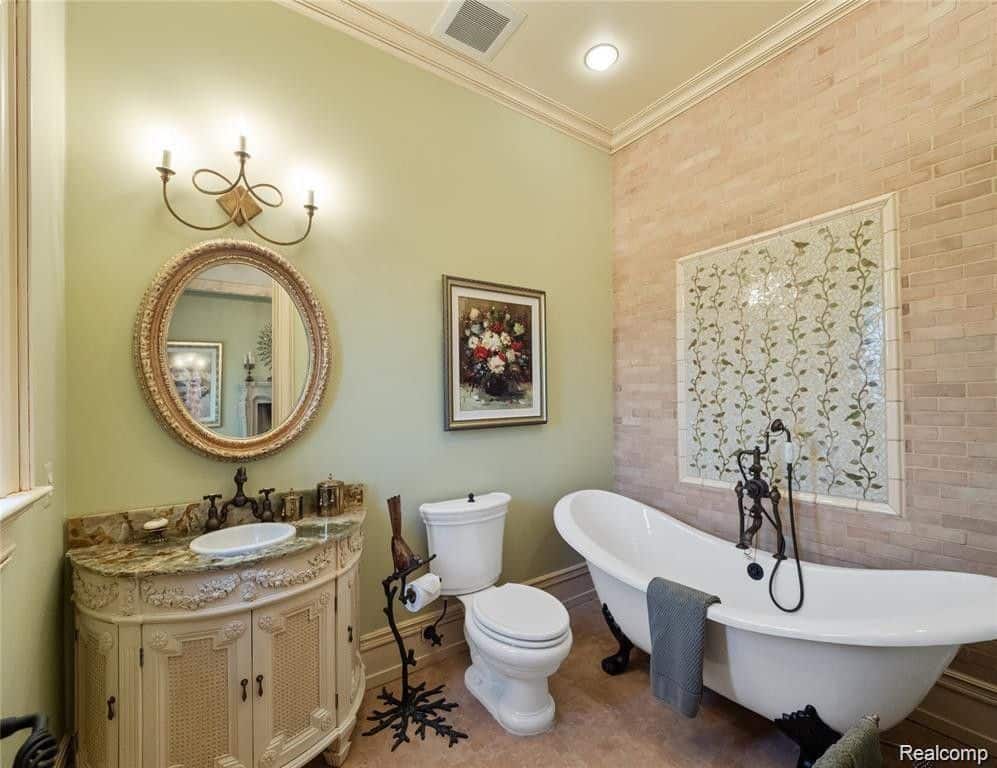 2756 Turtle Bluff Drive Bloomfield Hills MI 48302