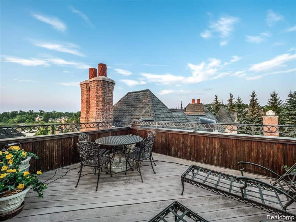 2756 Turtle Bluff Drive Bloomfield Hills MI 48302