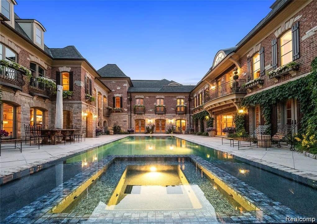 2756 Turtle Bluff Drive Bloomfield Hills MI 48302