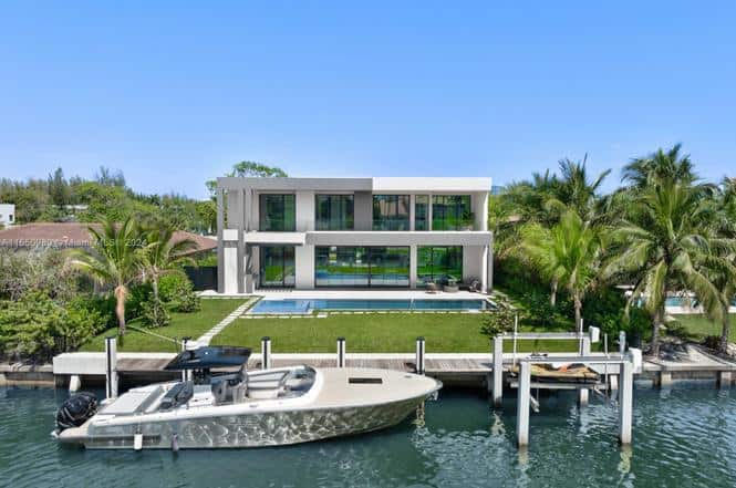 493 Holiday Drive Hallandale Beach FL 33009