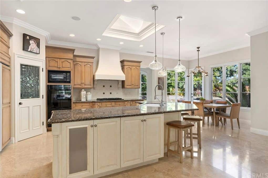 4 Winged Foot Lane CA 92660