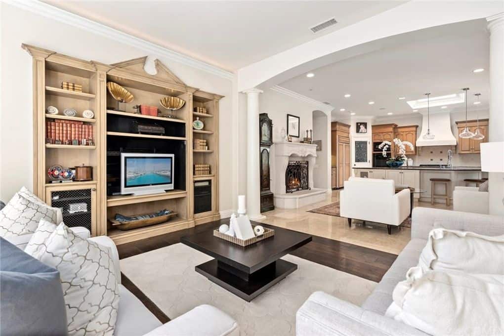 4 Winged Foot Lane CA 92660