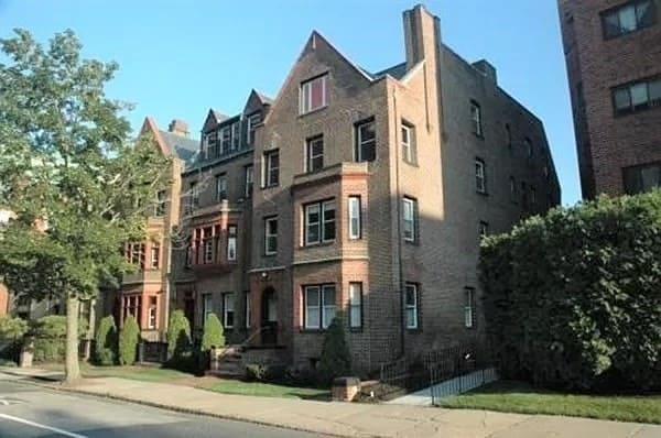40 Elm Street Worcester MA 01609